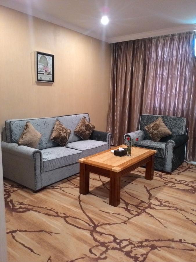 Apollo Hotel Yangon Exterior photo